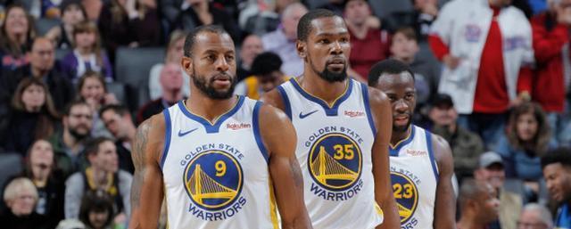 吉诺比利：马刺的表现太精彩了，熬夜11点也值了（吉诺比利盛赞马刺：表现惊艳，熬到11点看也值回票价）