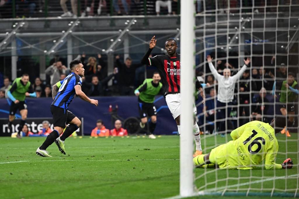 早报：既然你们都说我是进球机器……