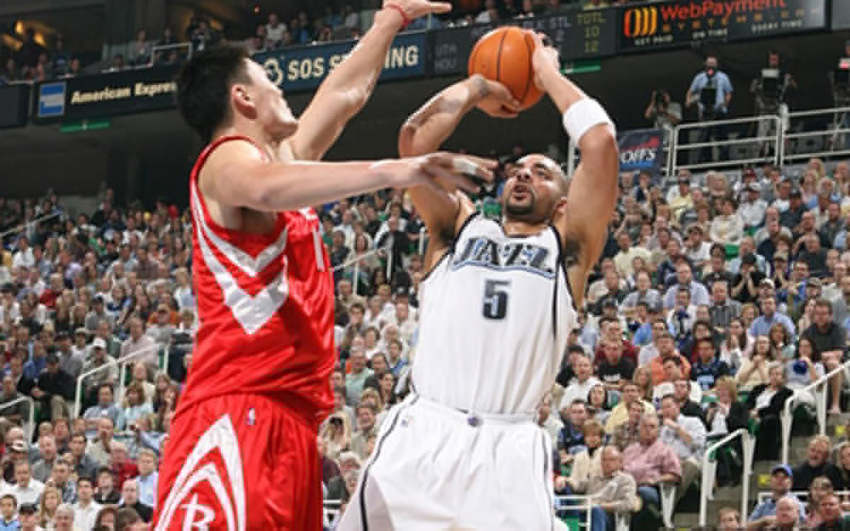 意大利诺首次战胜孔蒂，博洛尼亚终结主场对那不勒斯6场不胜（意大利诺首胜孔蒂，博洛尼亚主场对那不勒斯6场不胜告破）