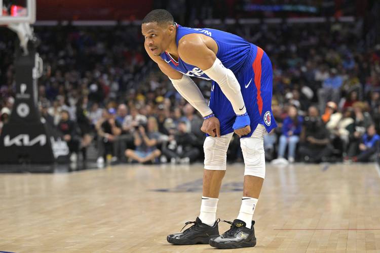 DO：凯恩5600万英镑的解约条款1月生效，但他没有离队的打算（凯恩5600万英镑解约条款将于1月生效，但他仍无意离队）