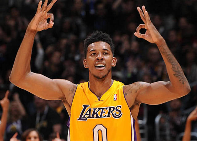 碾压，英格兰对阵阿尔巴尼亚八战全胜，总比分23-1（统治级表现：英格兰对阿尔巴尼亚八战全胜，累计23比1）