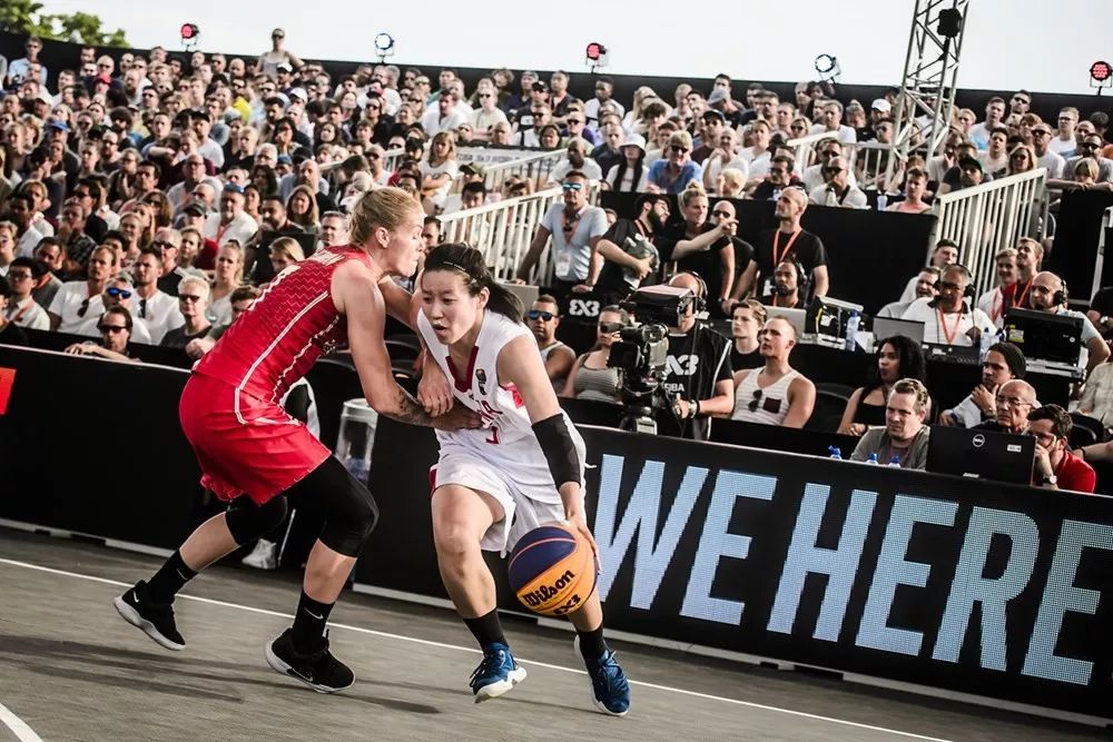 浙江男篮末节连得10分逆转辽宁（浙江男篮末节连取10分完成对辽宁的逆转）